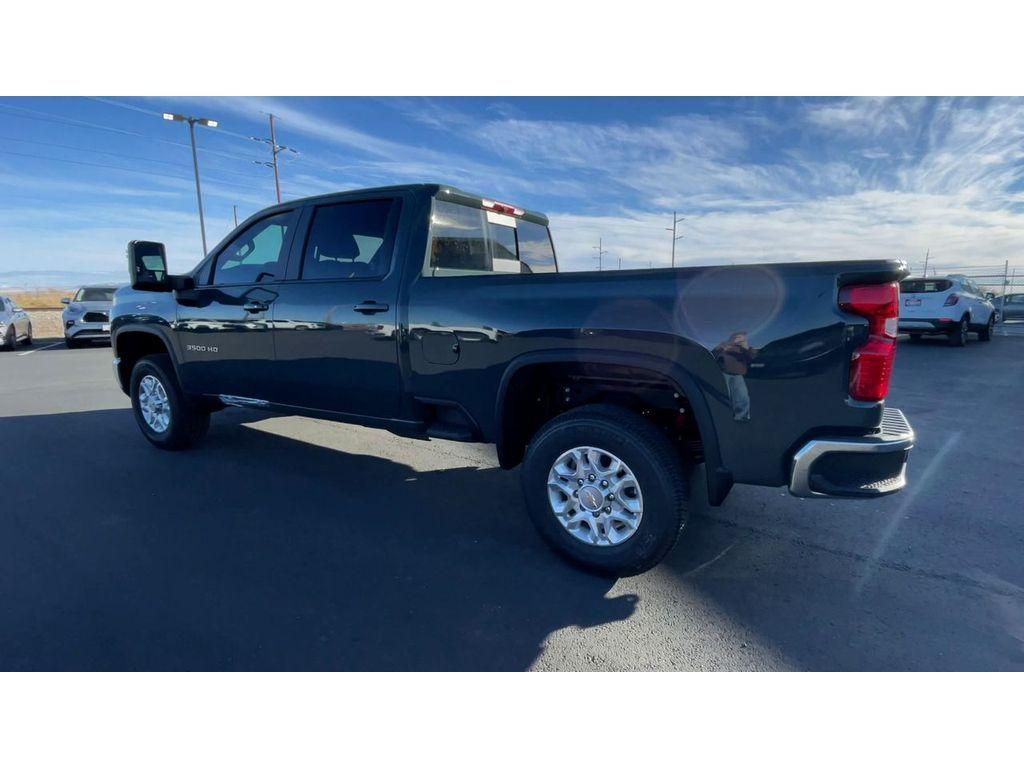 new 2026 Chevrolet Silverado 3500 car, priced at $71,240