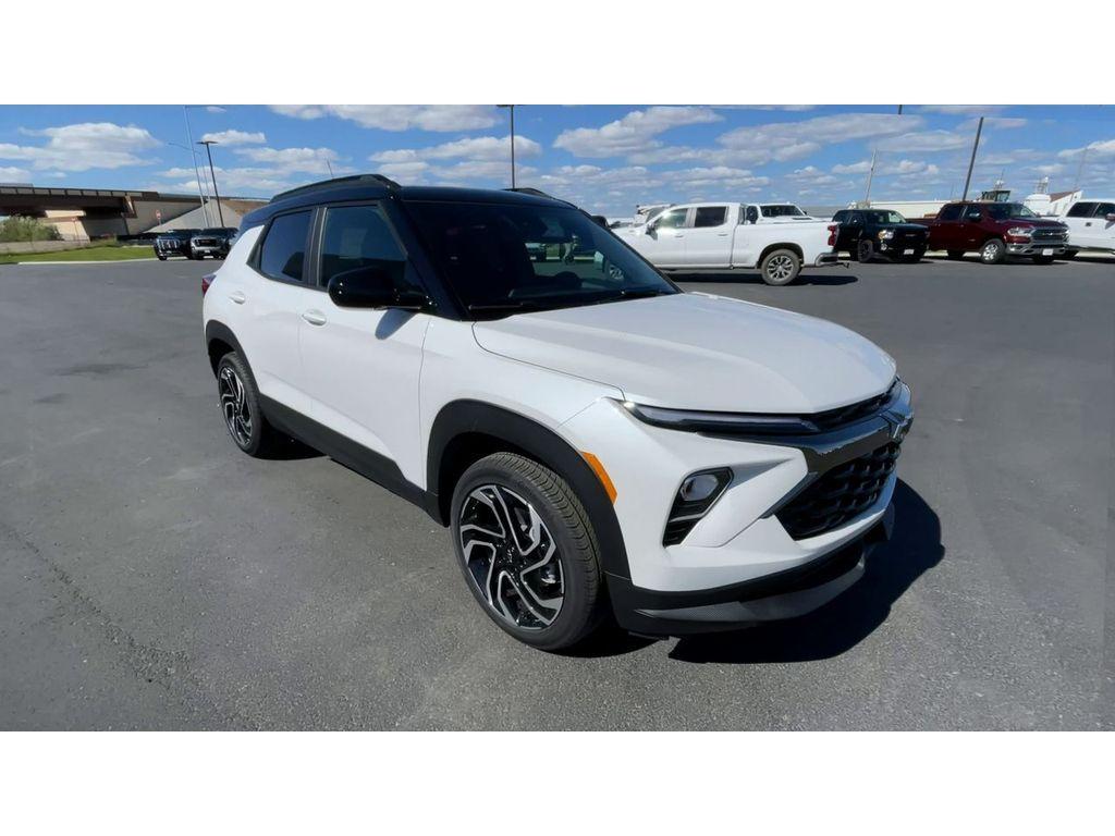 new 2026 Chevrolet TrailBlazer car, priced at $32,625