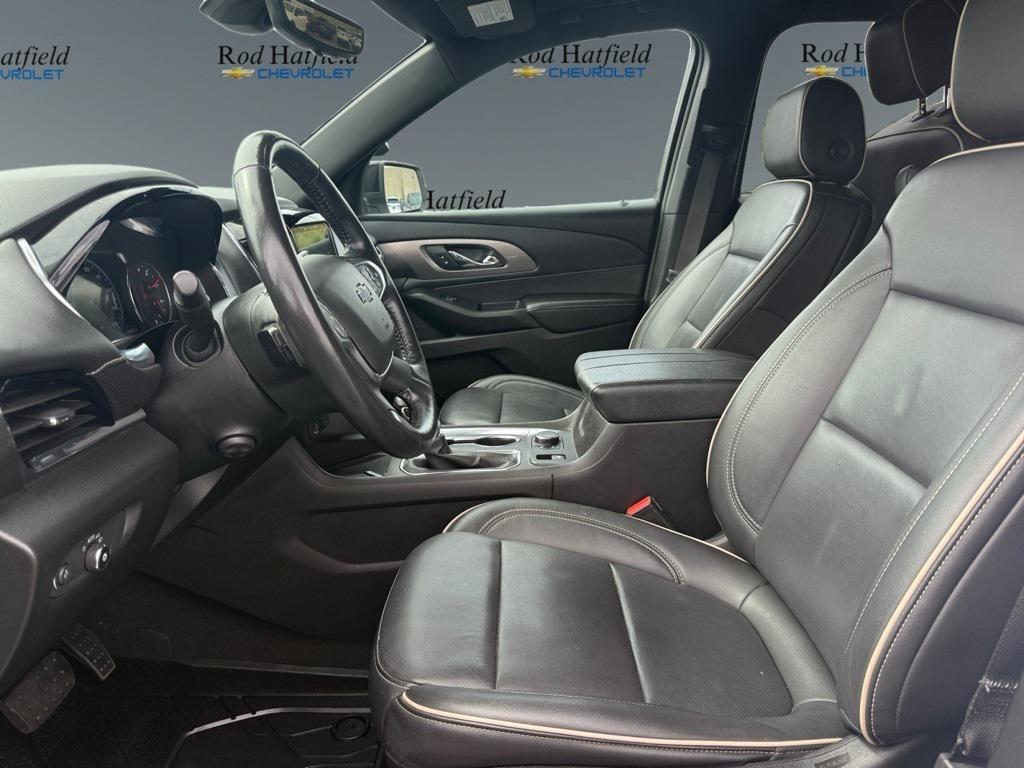 used 2022 Chevrolet Traverse car, priced at $28,422