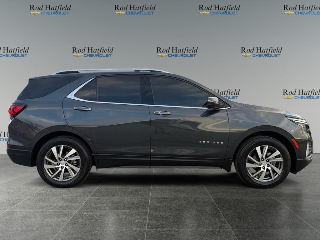 used 2022 Chevrolet Equinox car, priced at $22,100