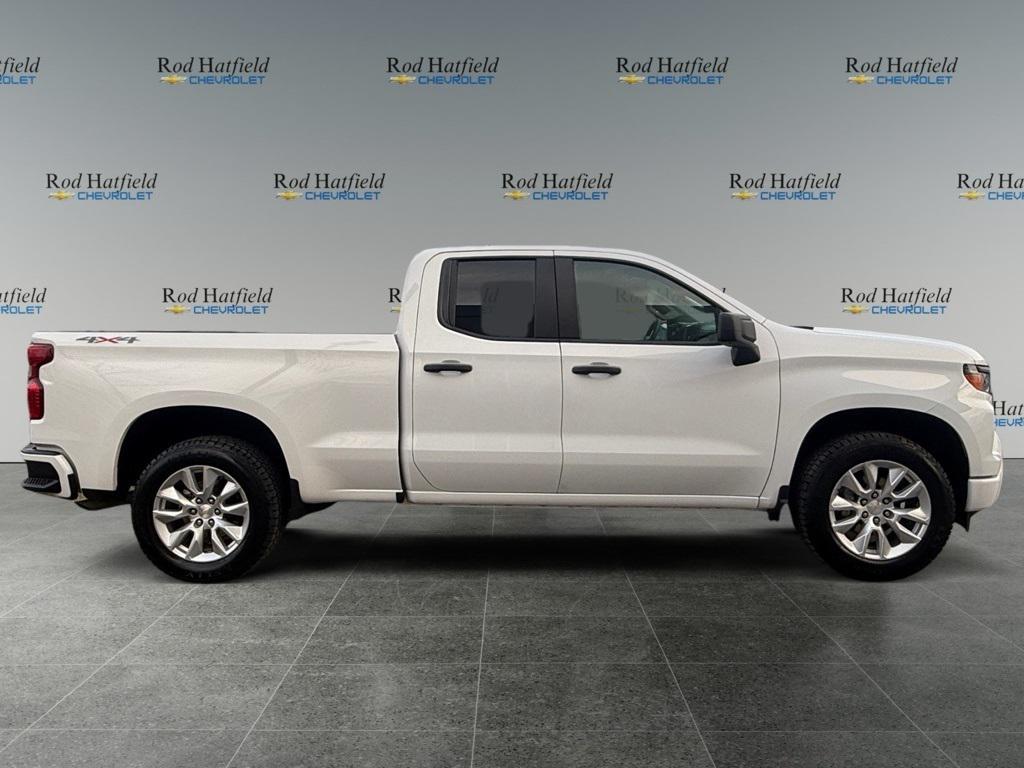 used 2024 Chevrolet Silverado 1500 car, priced at $32,163