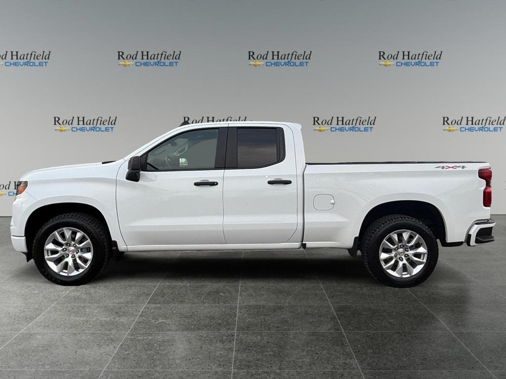used 2024 Chevrolet Silverado 1500 car, priced at $32,163