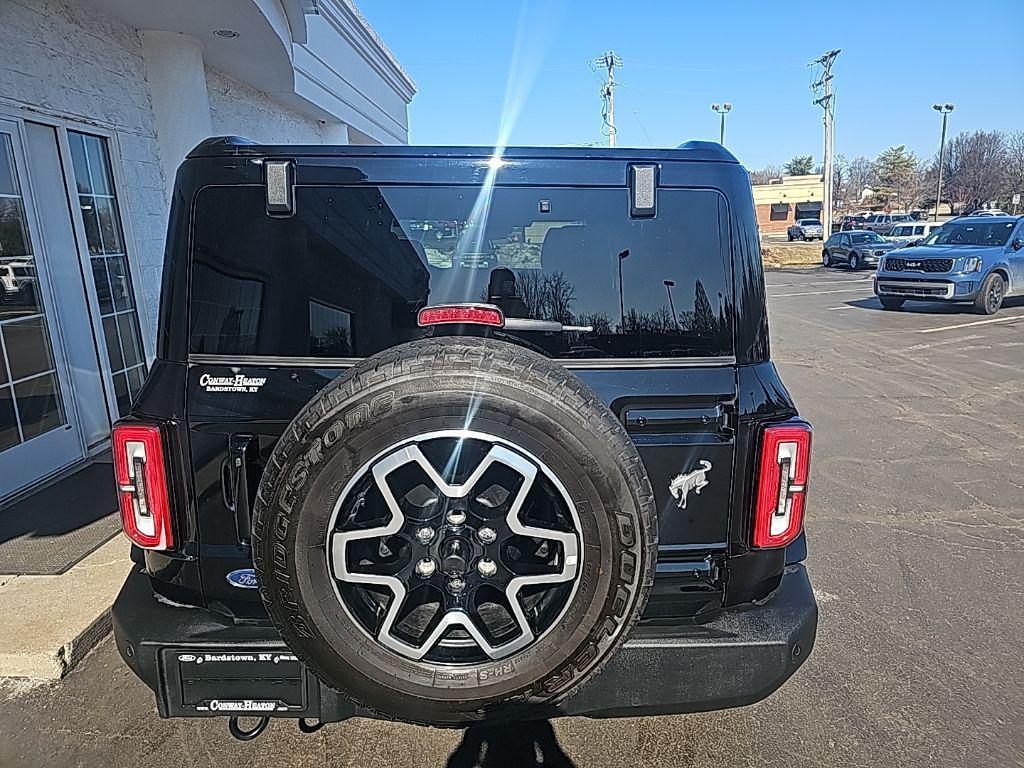 used 2025 Ford Bronco car, priced at $43,998