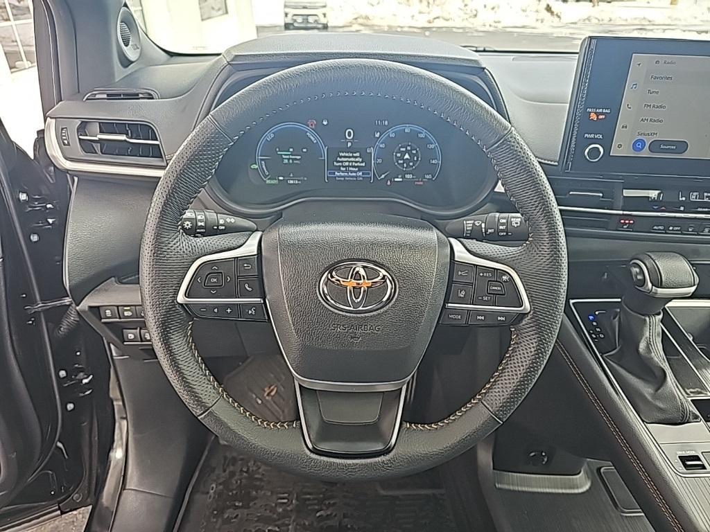 used 2025 Toyota Sienna car, priced at $48,998