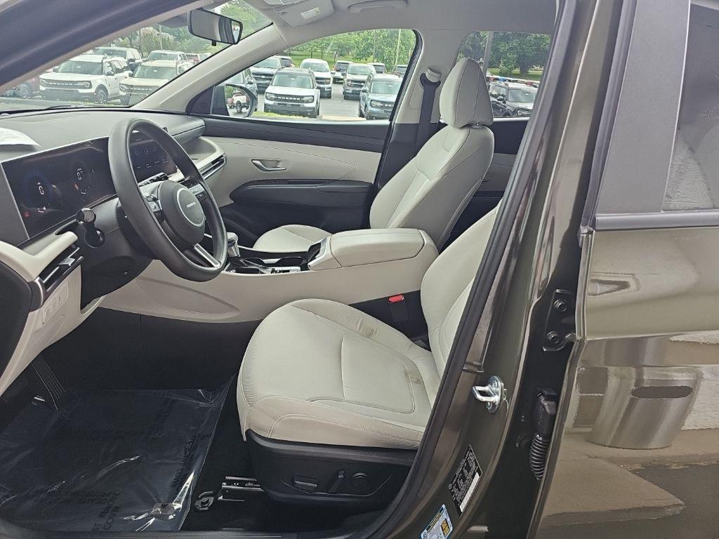 used 2025 Hyundai Tucson car, priced at $24,879