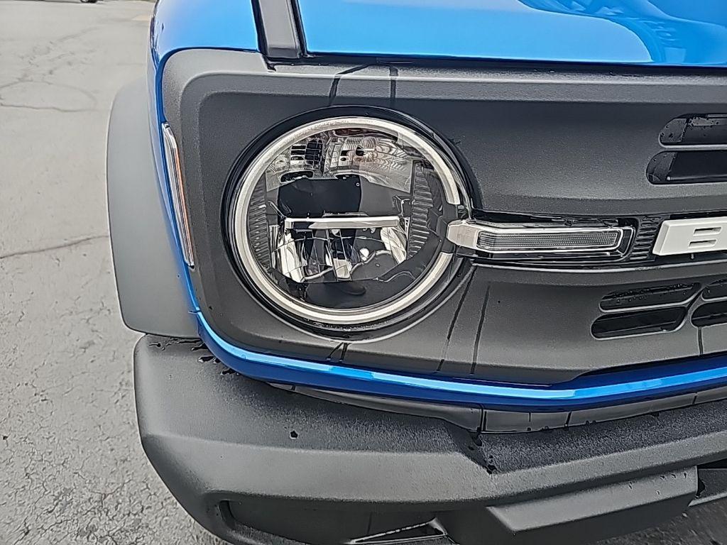 new 2025 Ford Bronco car, priced at $43,412