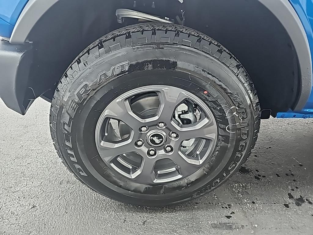 new 2025 Ford Bronco car, priced at $43,412