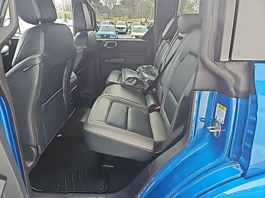 used 2024 Ford Bronco car, priced at $44,998