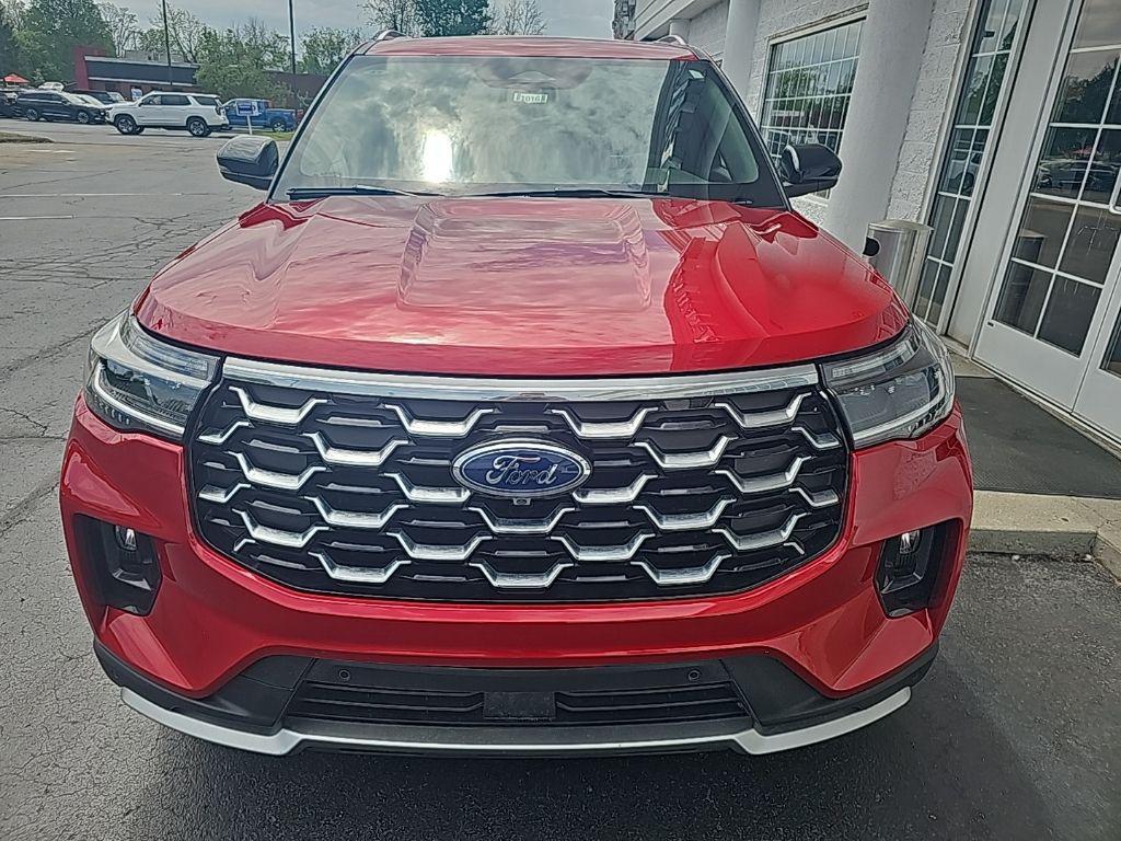 used 2025 Ford Explorer car, priced at $43,998