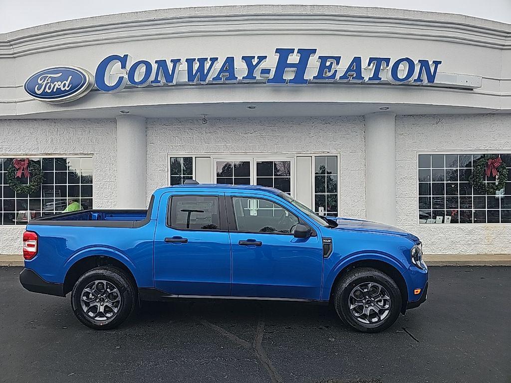 new 2025 Ford Maverick car, priced at $32,550