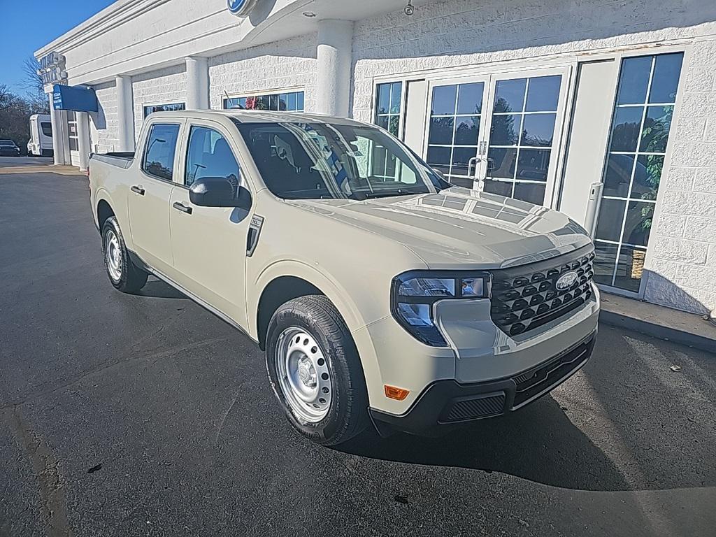 new 2025 Ford Maverick car, priced at $27,794