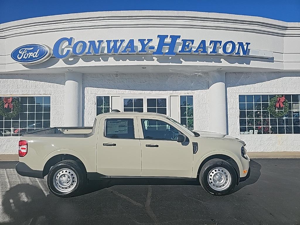 new 2025 Ford Maverick car, priced at $27,794