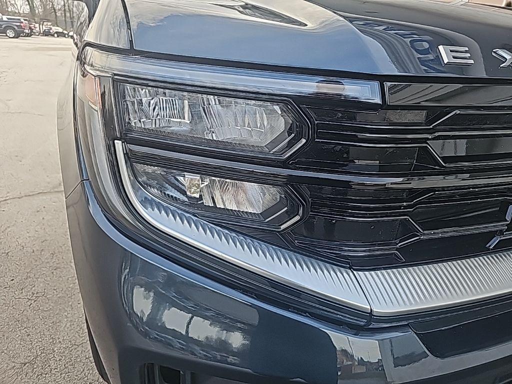 used 2025 Ford Expedition Max car, priced at $66,999