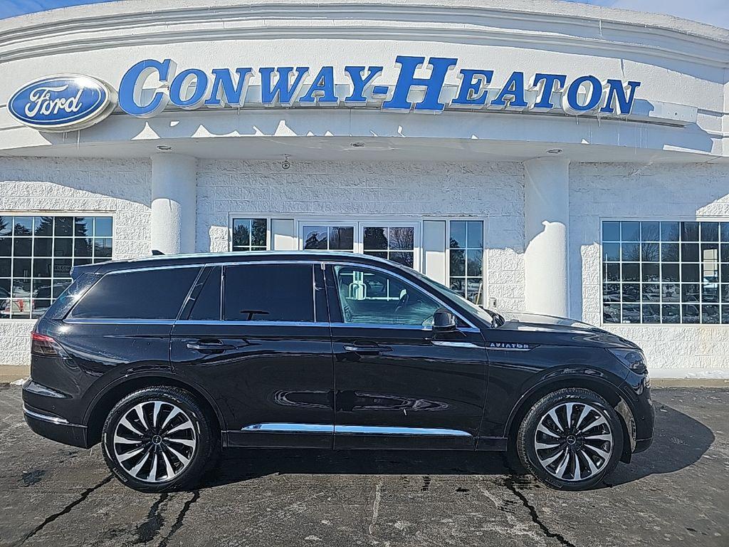 used 2023 Lincoln Aviator car, priced at $46,998