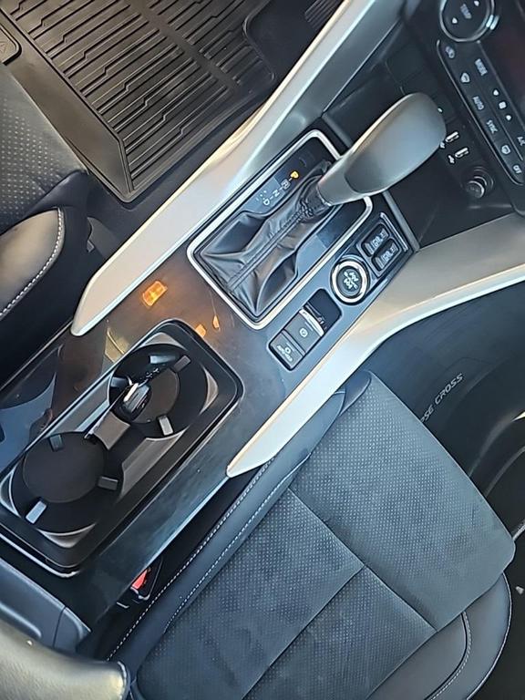 used 2024 Mitsubishi Eclipse Cross car, priced at $20,998