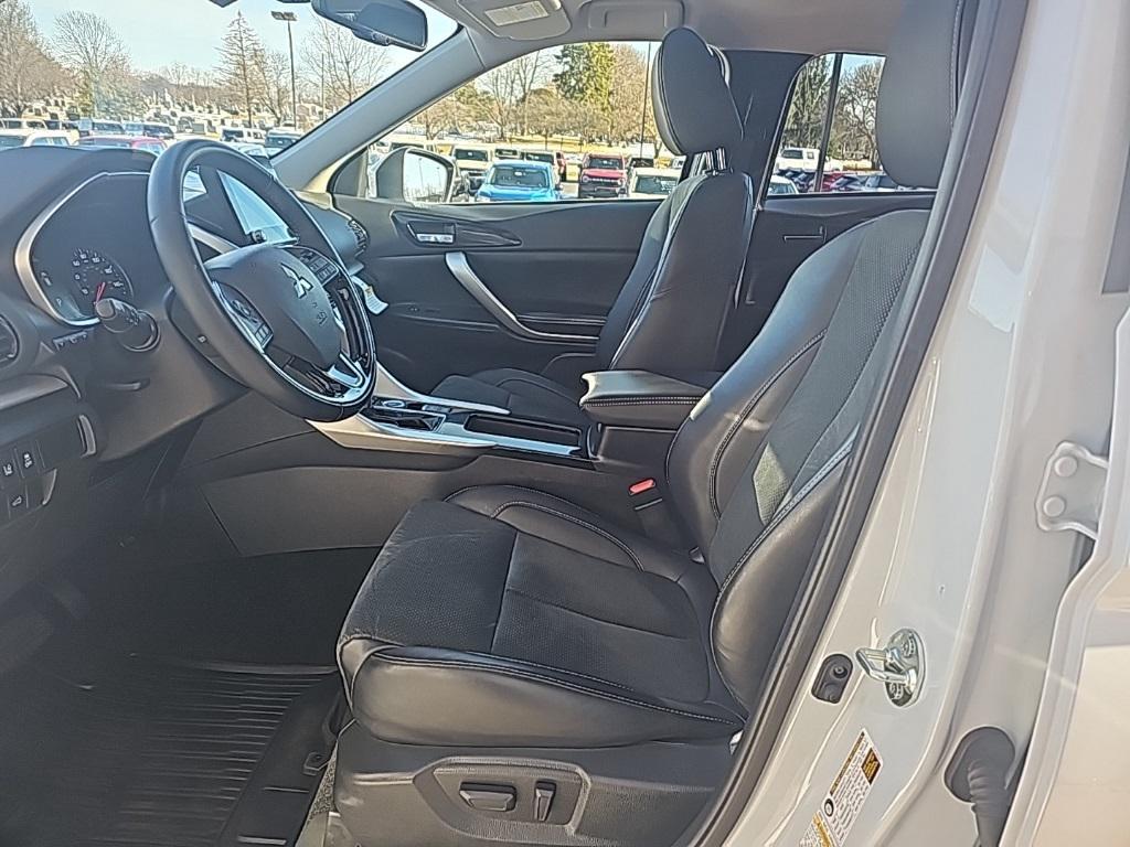 used 2024 Mitsubishi Eclipse Cross car, priced at $20,998