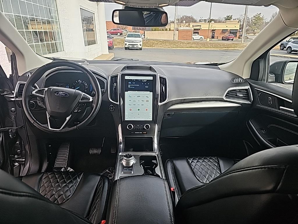 used 2024 Ford Edge car, priced at $25,988