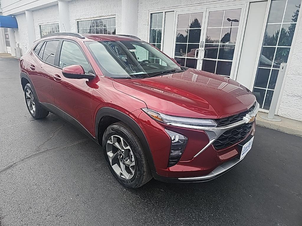 used 2025 Chevrolet Trax car, priced at $22,949