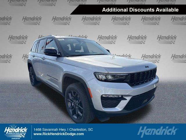 new 2025 Jeep Grand Cherokee car, priced at $54,235