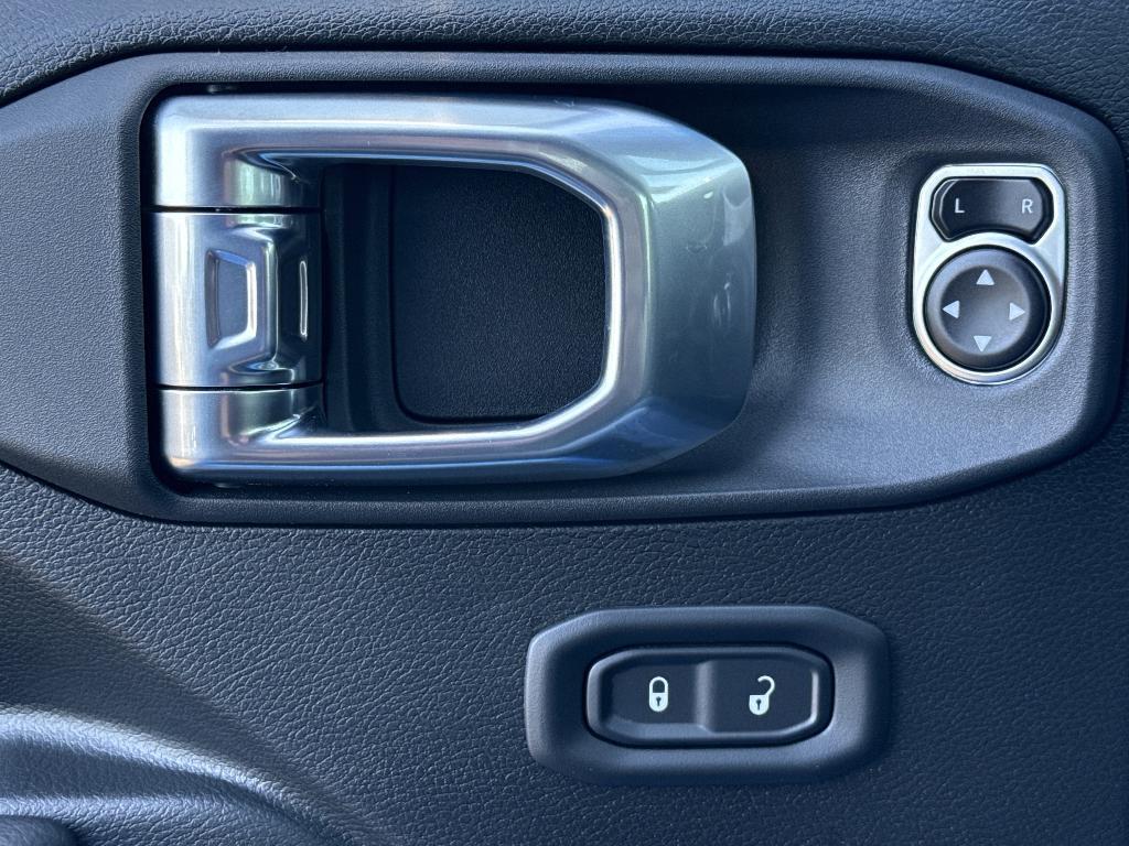 new 2026 Jeep Wrangler car, priced at $56,889