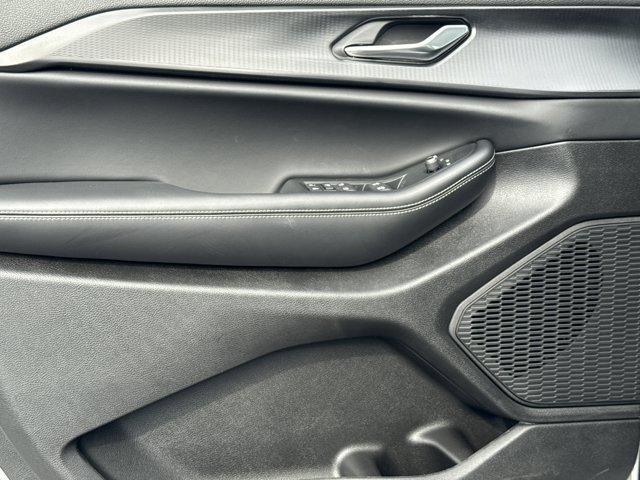 new 2025 Jeep Grand Cherokee L car, priced at $42,125