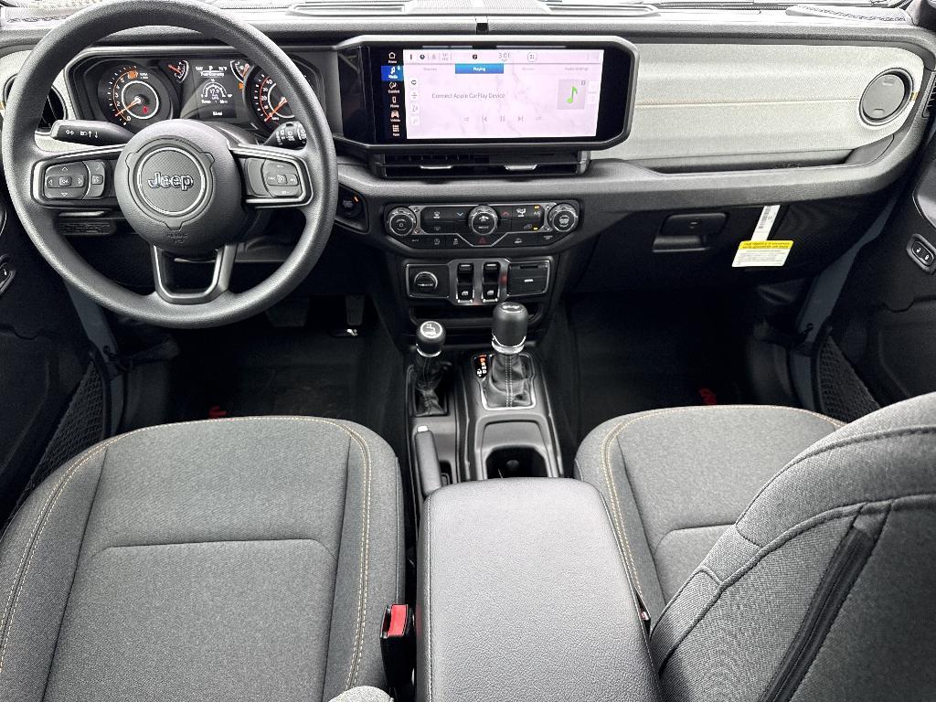 new 2026 Jeep Wrangler car, priced at $43,370