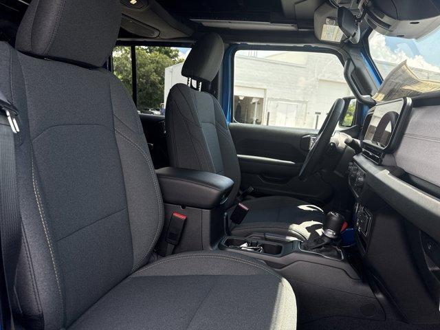 new 2025 Jeep Wrangler car, priced at $53,268