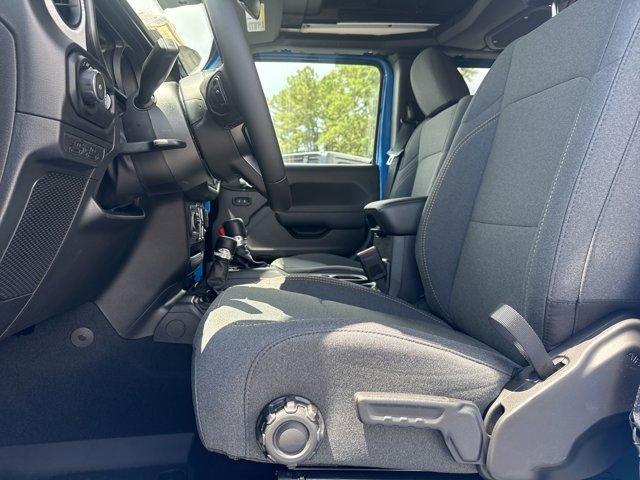 new 2025 Jeep Wrangler car, priced at $53,268