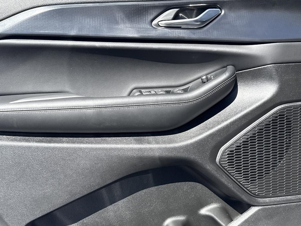 new 2025 Jeep Grand Cherokee car, priced at $45,780