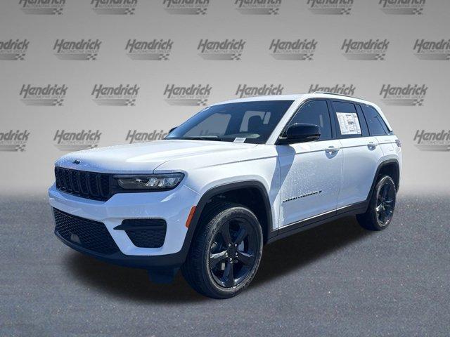new 2025 Jeep Grand Cherokee car, priced at $45,780