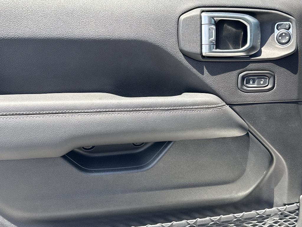 used 2020 Jeep Wrangler Unlimited car, priced at $39,101