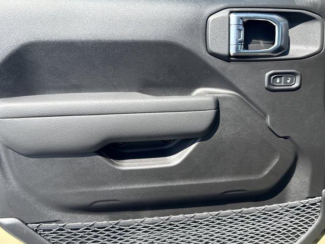 new 2026 Jeep Wrangler car, priced at $41,365