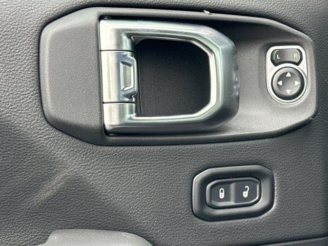 new 2026 Jeep Wrangler car, priced at $56,580