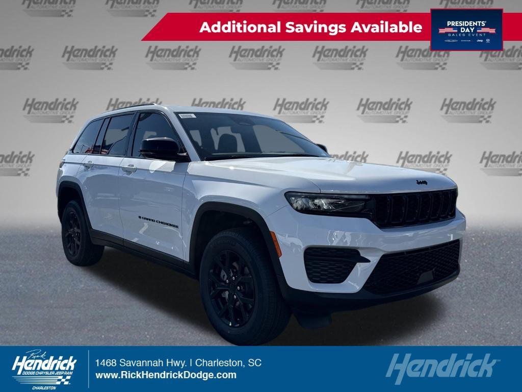 new 2025 Jeep Grand Cherokee car, priced at $44,135