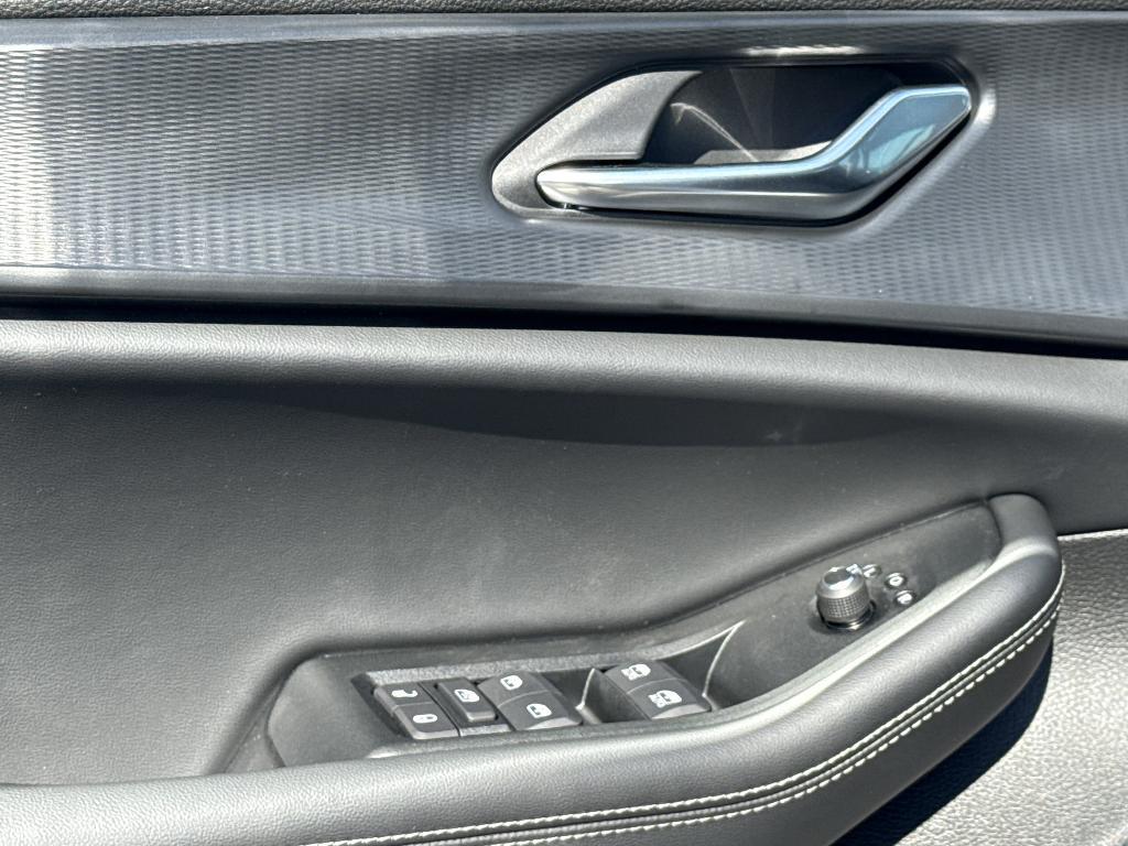 new 2025 Jeep Grand Cherokee car, priced at $44,135