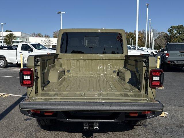 new 2026 Jeep Gladiator car, priced at $59,075