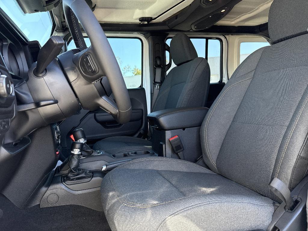 new 2026 Jeep Wrangler car, priced at $54,605