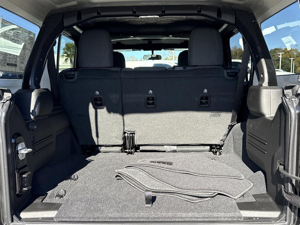 new 2026 Jeep Wrangler car, priced at $45,680