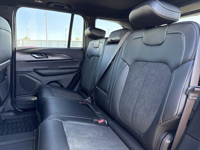 new 2025 Jeep Grand Cherokee car, priced at $44,730