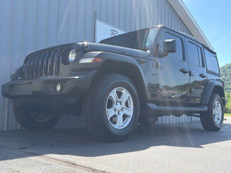 used 2022 Jeep Wrangler Unlimited car, priced at $29,500