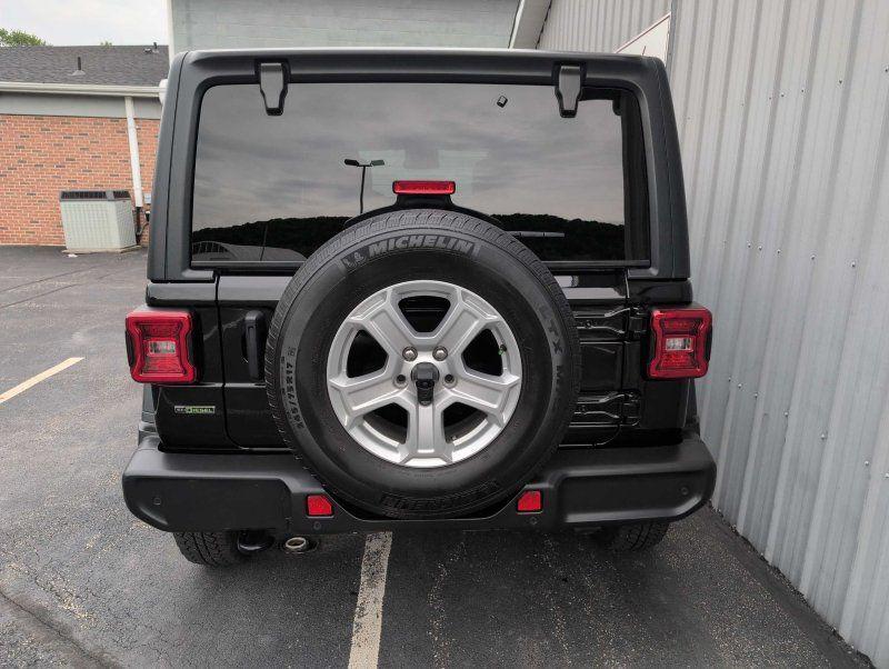 used 2021 Jeep Wrangler Unlimited car, priced at $28,995