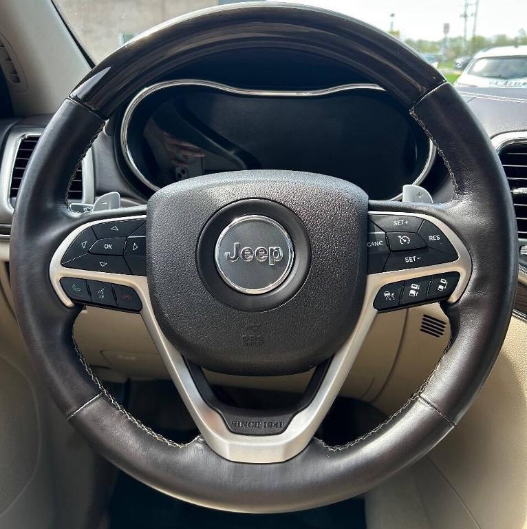 used 2014 Jeep Grand Cherokee car, priced at $10,990