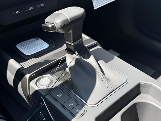 new 2027 Kia Seltos car, priced at $29,400