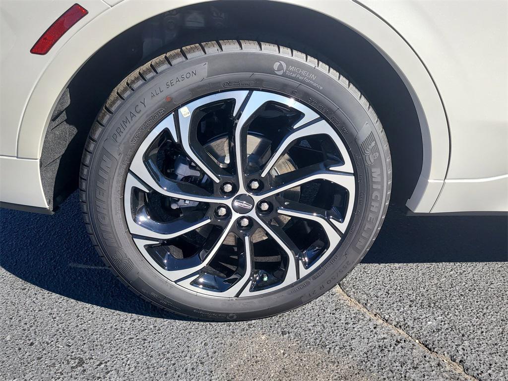 new 2026 Lincoln Nautilus car, priced at $59,782