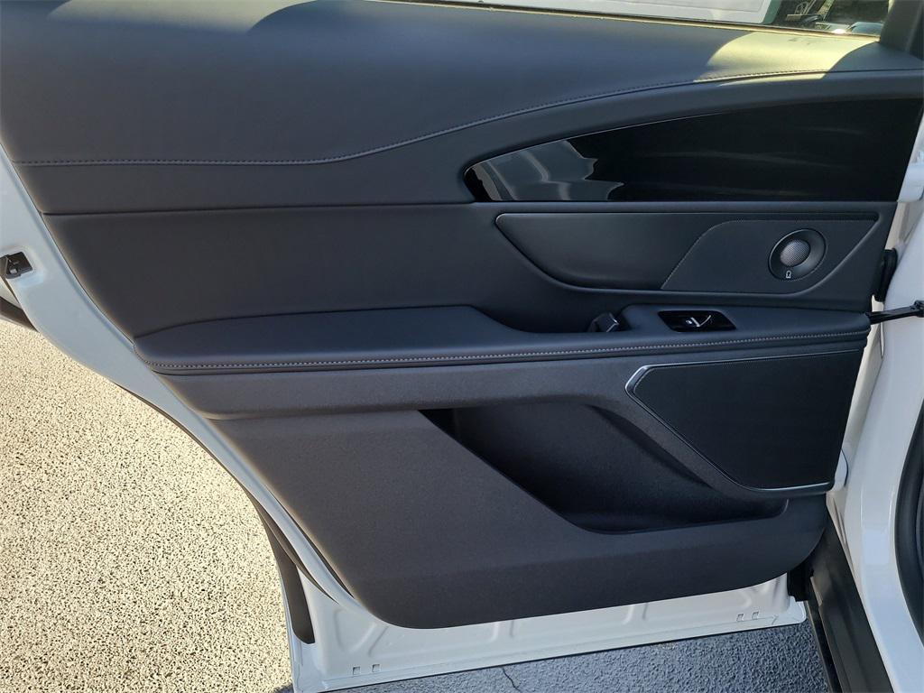 new 2026 Lincoln Nautilus car, priced at $59,782