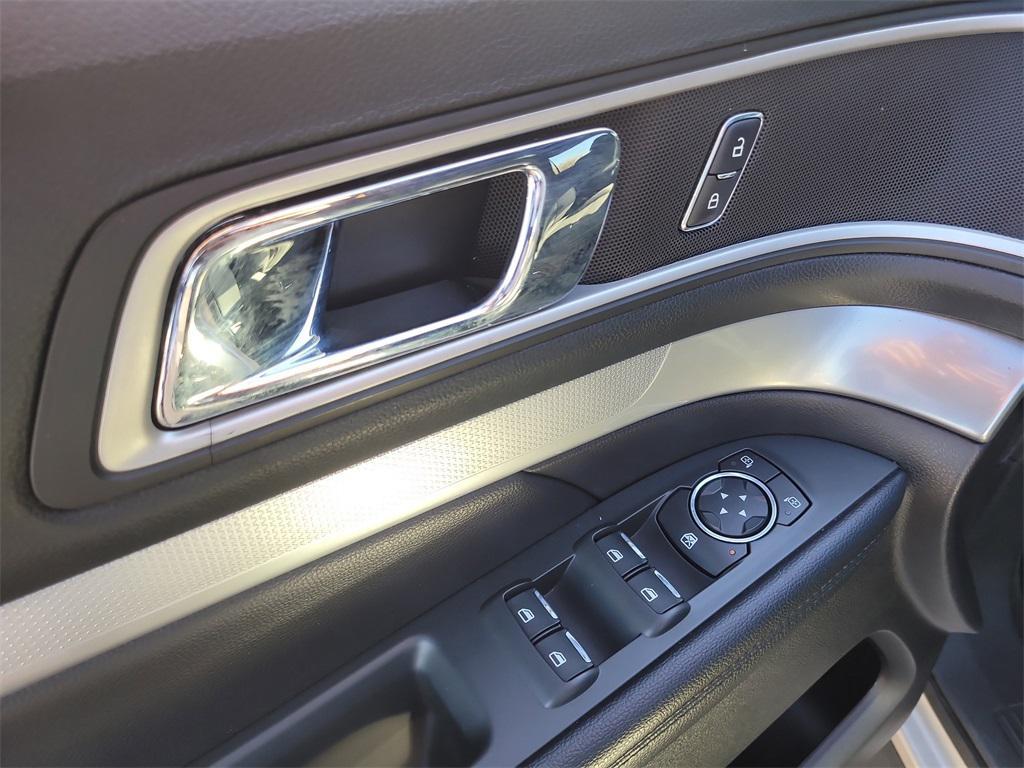 used 2017 Ford Explorer car, priced at $12,995