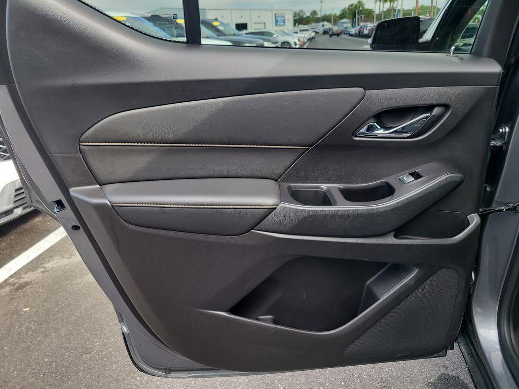 used 2019 Chevrolet Traverse car, priced at $19,750