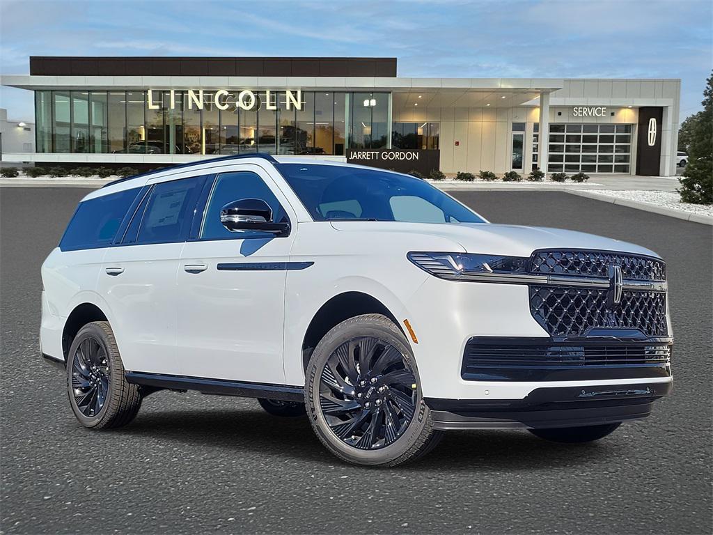 new 2025 Lincoln Navigator car, priced at $102,995