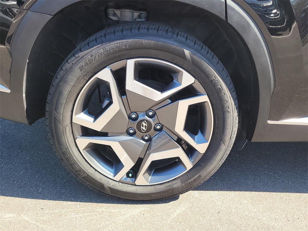 used 2024 Hyundai Palisade car, priced at $30,697