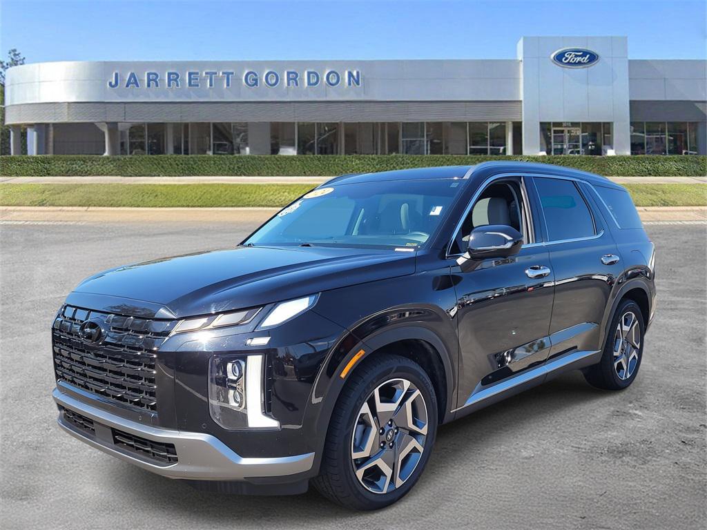 used 2024 Hyundai Palisade car, priced at $30,697
